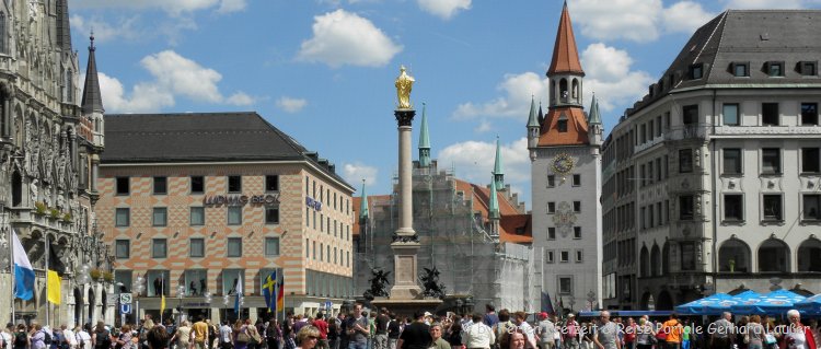 Top 10 Sehesnwürdigkeiten in München Rathausplatz mit Mariensäule