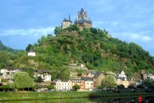 Urlaub in Rheinland-Pfalz historische Bauwerke Burgen