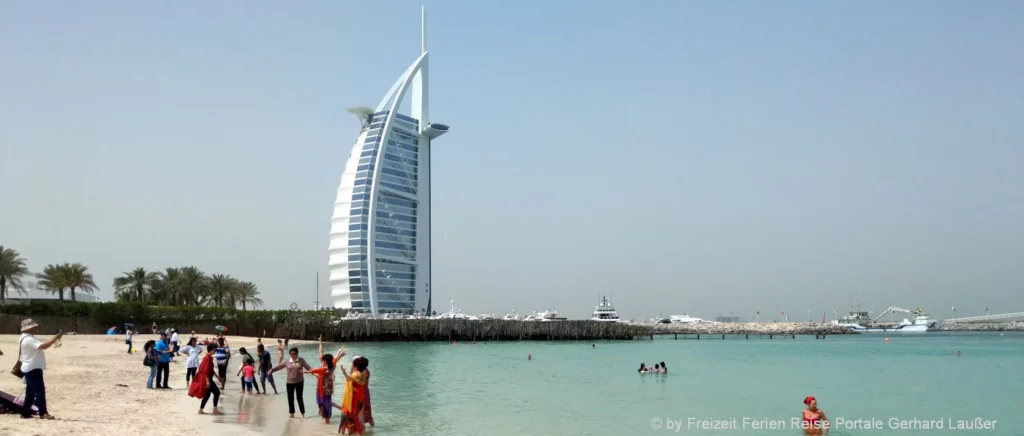 Luxusurlaub in Dubai Segelhotel Burj al Arab Emirate Strand & Meer